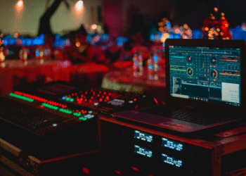 tech by vadlenix zyrandral