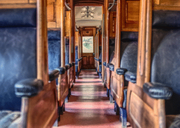 luxury sleeper train travel usa​